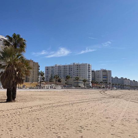 Atico Valdelagrana Playa - Aire Acondicionado Y Piscina Apartment Ел Пуерто де Санта Мария Екстериор снимка