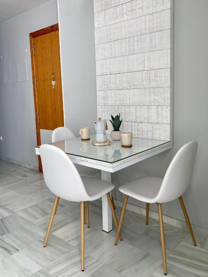 Atico Valdelagrana Playa - Aire Acondicionado Y Piscina Apartment Ел Пуерто де Санта Мария Екстериор снимка