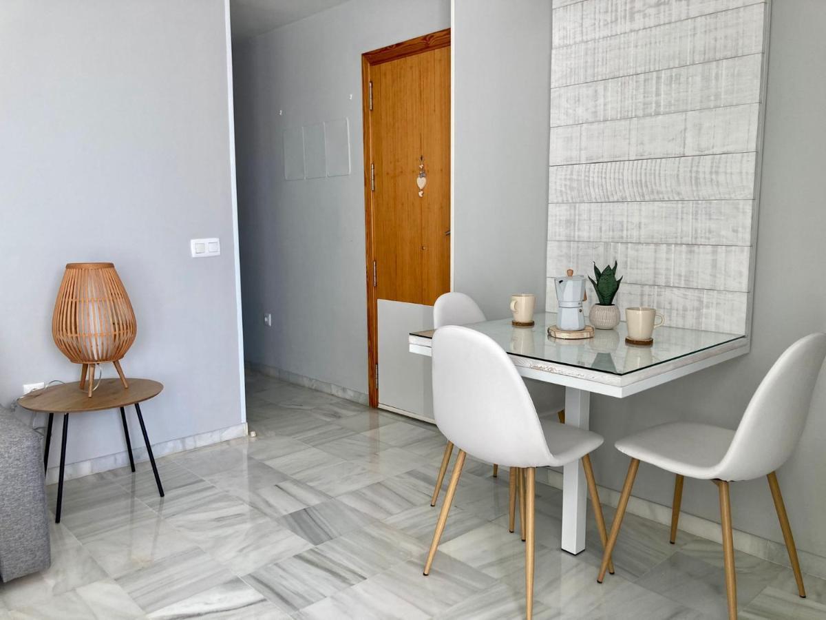 Atico Valdelagrana Playa - Aire Acondicionado Y Piscina Apartment Ел Пуерто де Санта Мария Екстериор снимка