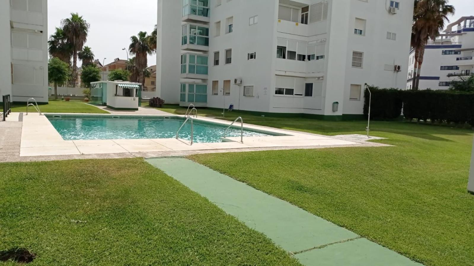 Atico Valdelagrana Playa - Aire Acondicionado Y Piscina Apartment Ел Пуерто де Санта Мария Екстериор снимка
